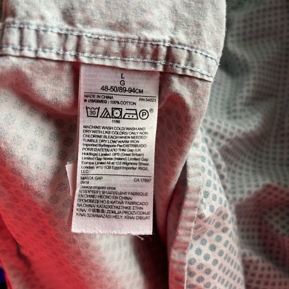 GAP Men’s Slim Fit Short Sleeve Button Down Shirt - Picture 5 of 5